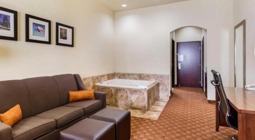 Comfort Suites Near Nasa - Clear Lake Webster Exterior foto
